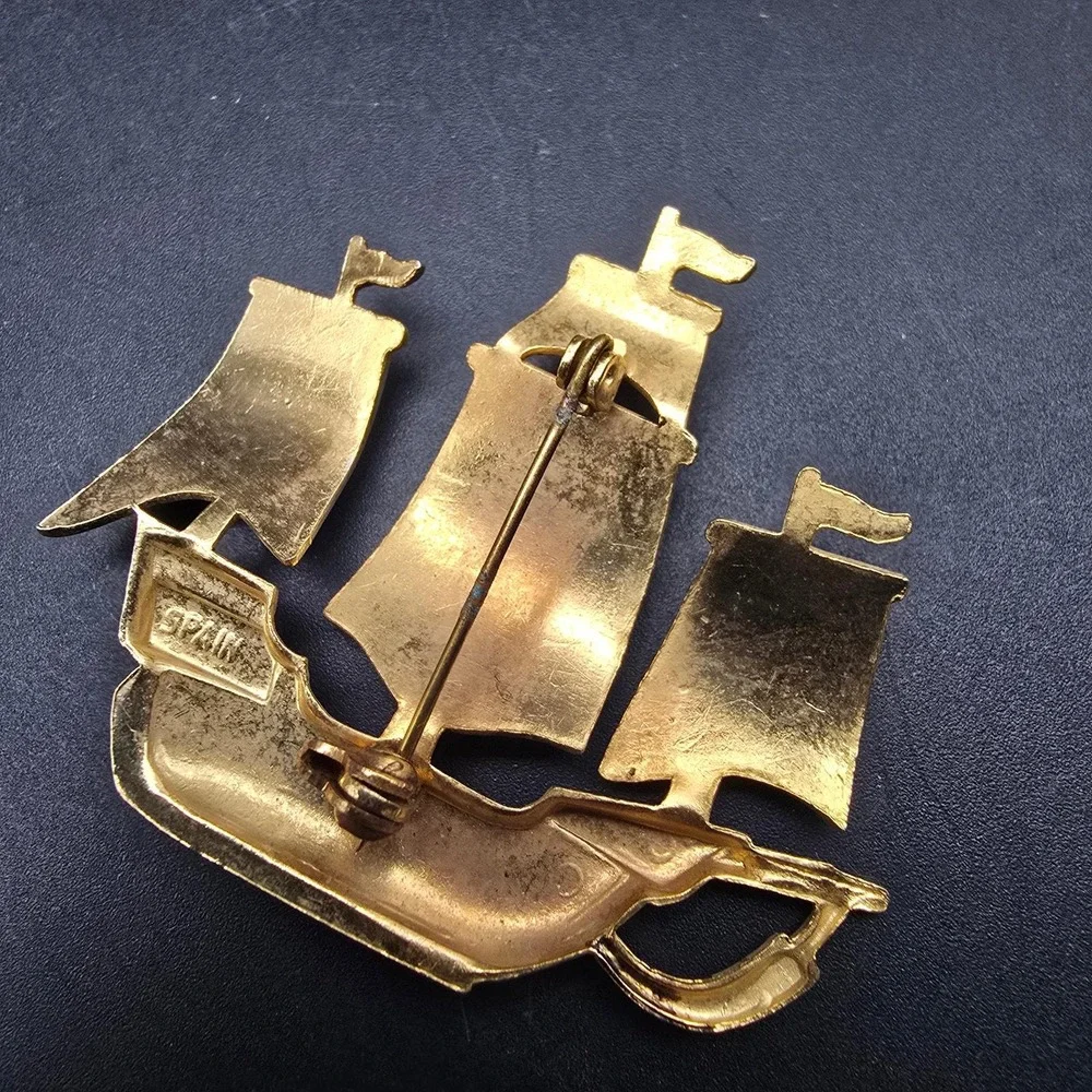 Damascene Ship Boat Brooch Gold Tone White Black Red Spain Vintage